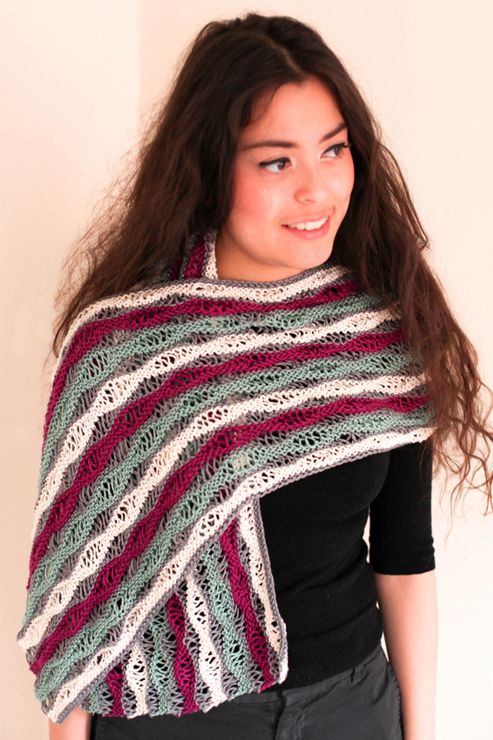 Knitting Patterns : Sierra Shawl Knitting Pattern